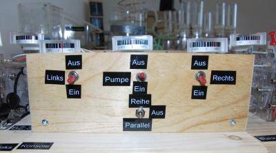 cimg1691-schalter-konsole-klein.jpg cimg1691-schalter-konsole-klein.jpg